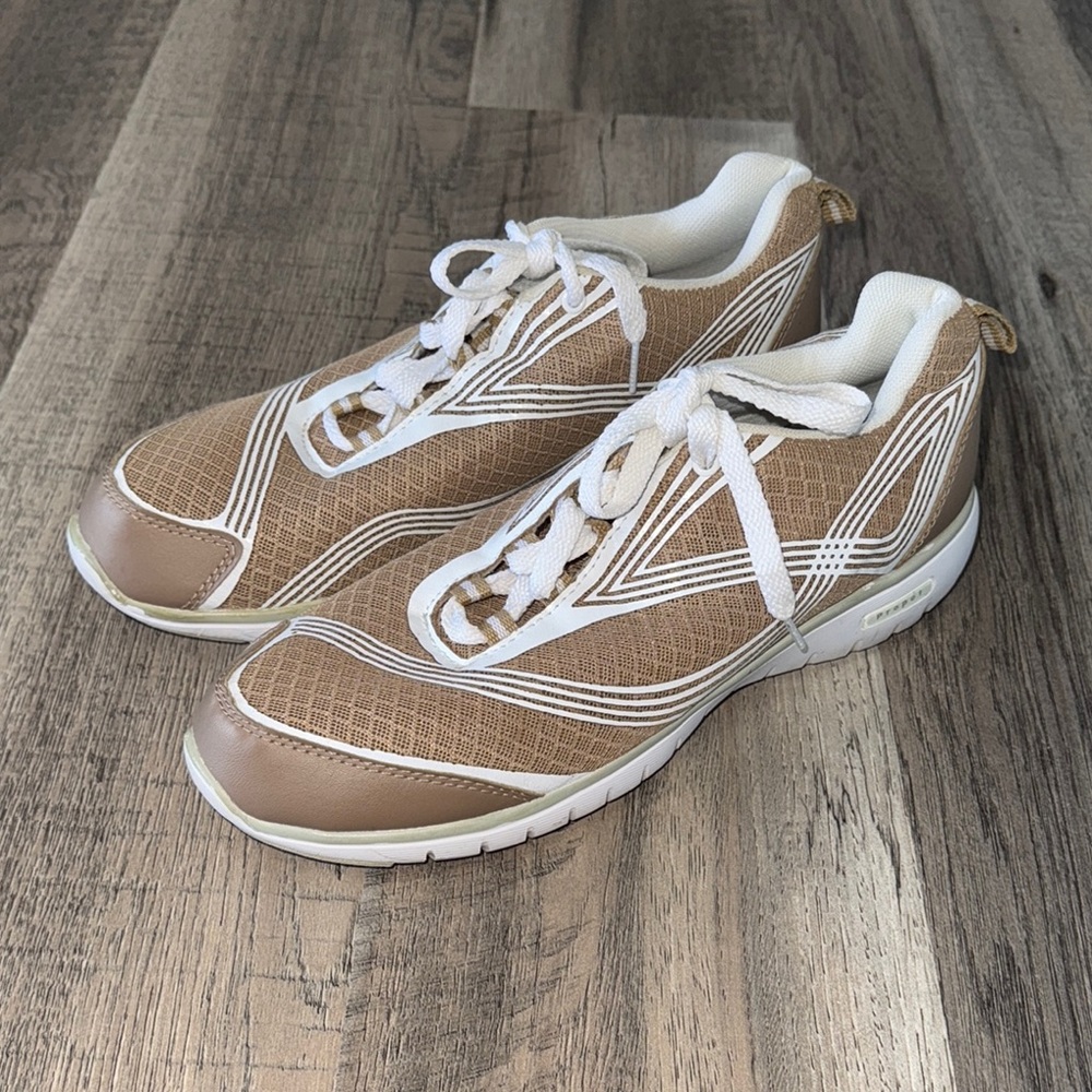Propet Tan and White Low-Top Sneakers with Minimalist Design